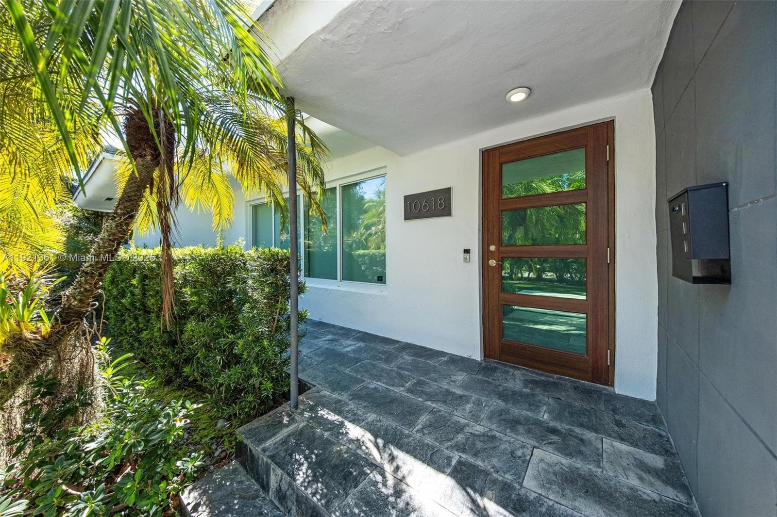 10618 NE 11th ct, Miami Shores FL 33138 — 67