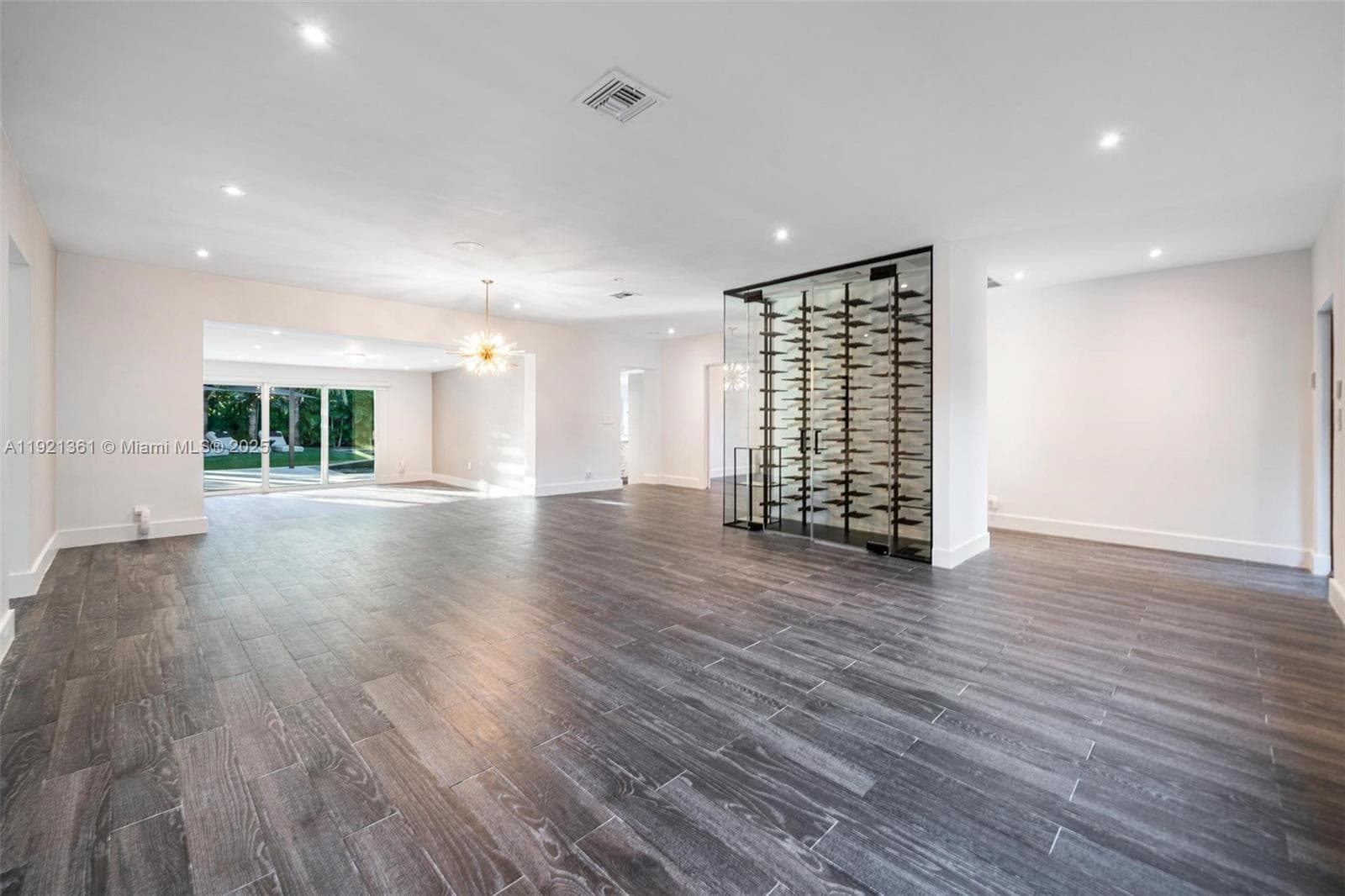 10618 NE 11th ct, Miami Shores FL 33138 — 28