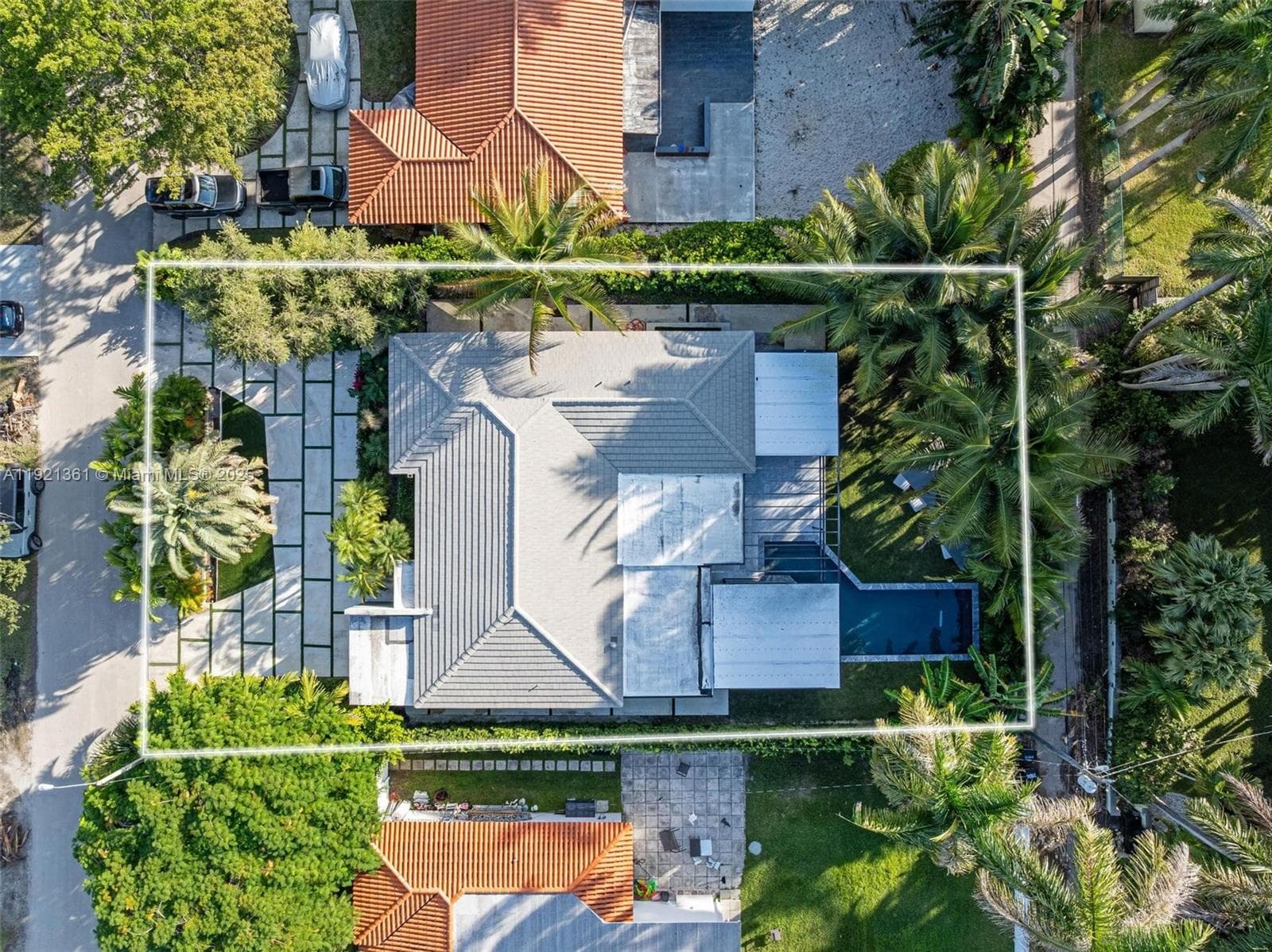 10618 NE 11th ct, Miami Shores FL 33138 — 75