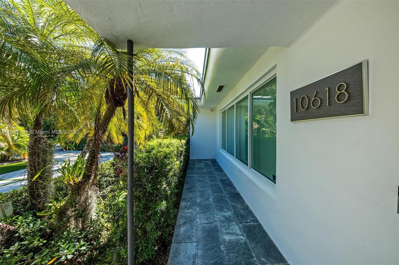 10618 NE 11th ct, Miami Shores FL 33138 — 68