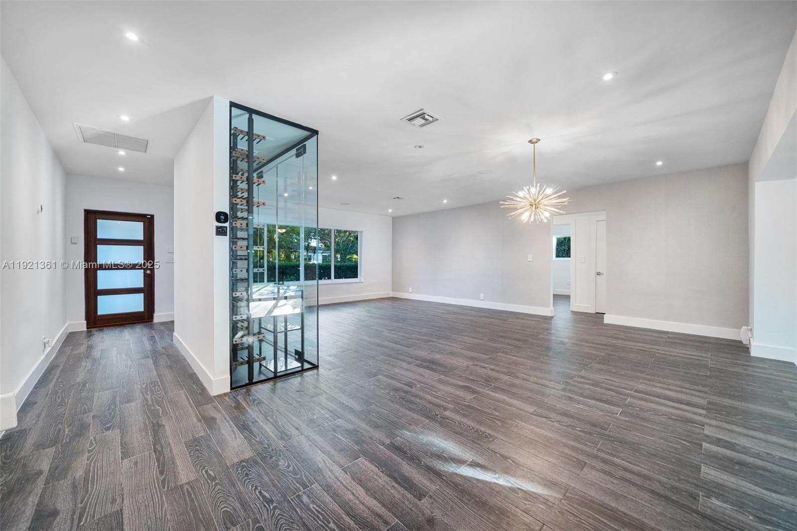 10618 NE 11th ct, Miami Shores FL 33138 — 25