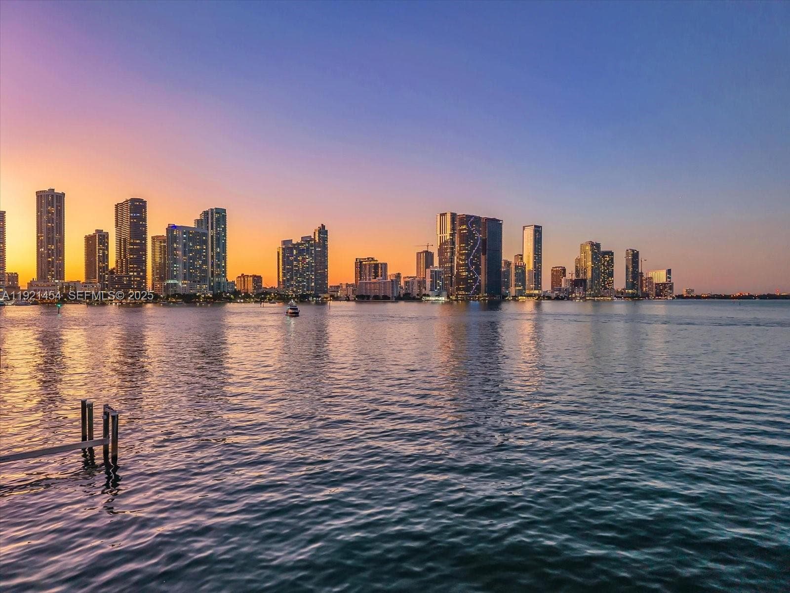 Biscayne Isl, Miami, FL — 7