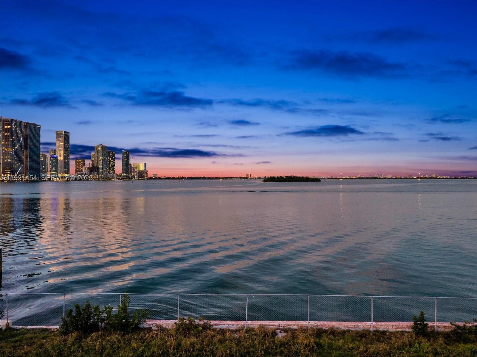 Biscayne Isl, Miami, FL — 4