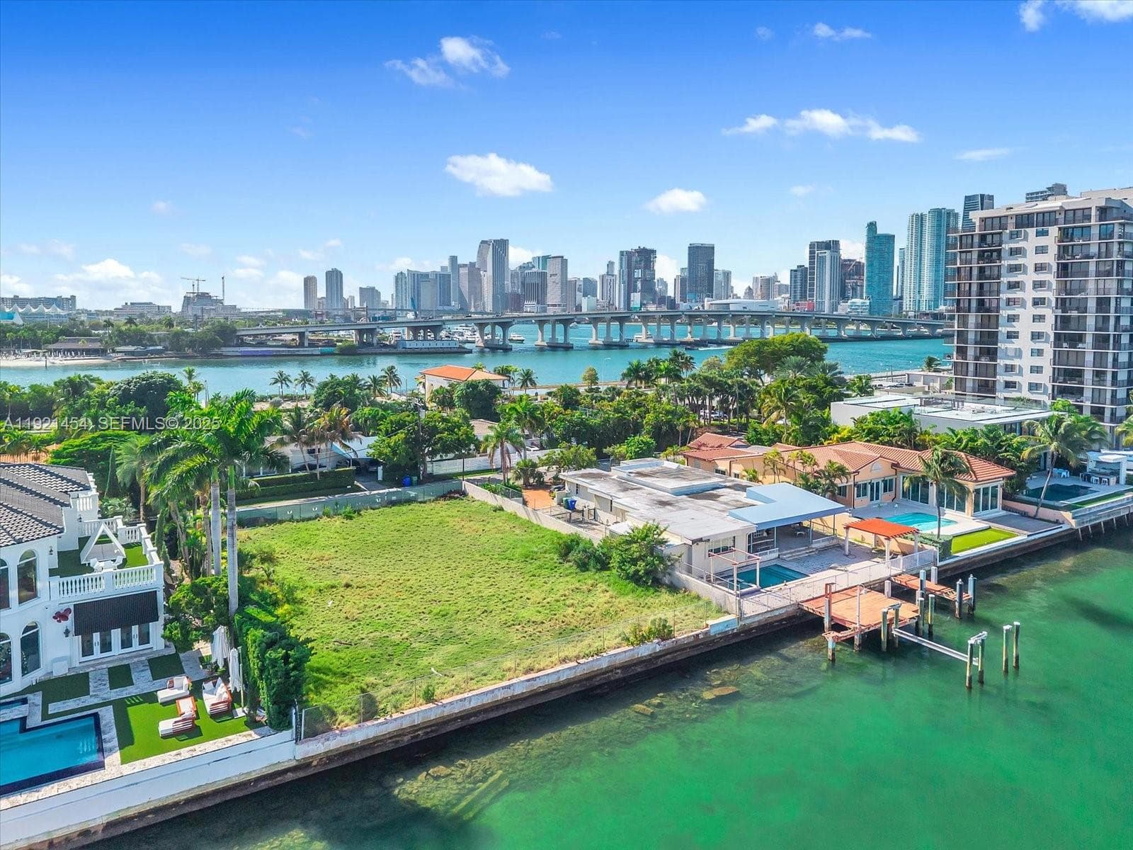 Biscayne Isl, Miami, FL — 8