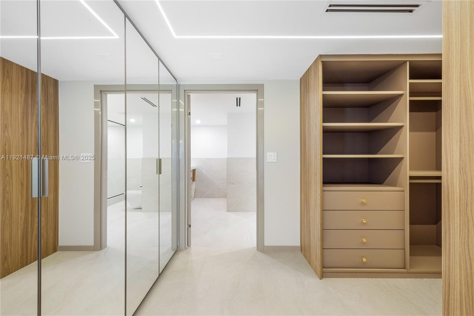10155 Collins Ave # 202, Bal Harbour FL 33154 — 42
