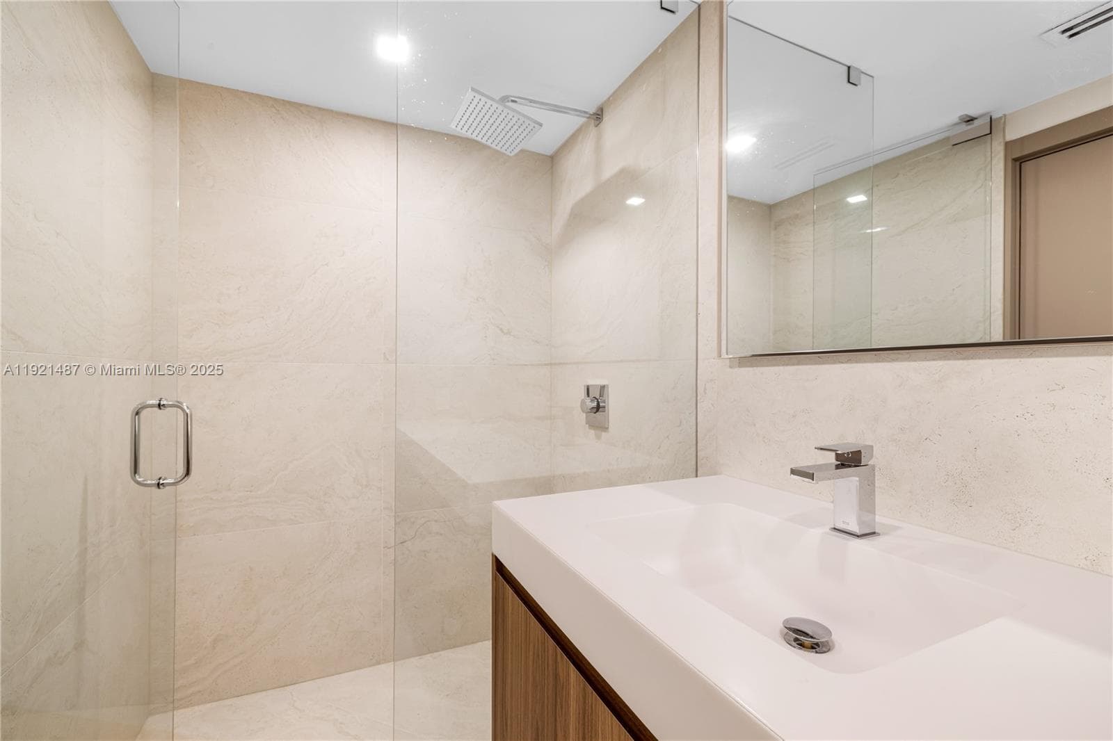 10155 Collins Ave # 202, Bal Harbour FL 33154 — 43