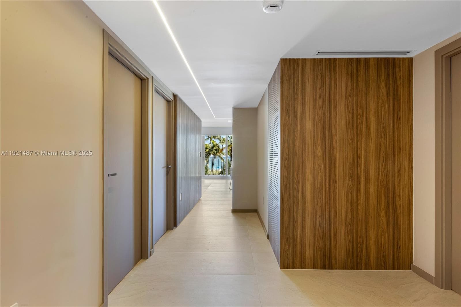 10155 Collins Ave # 202, Bal Harbour FL 33154 — 38