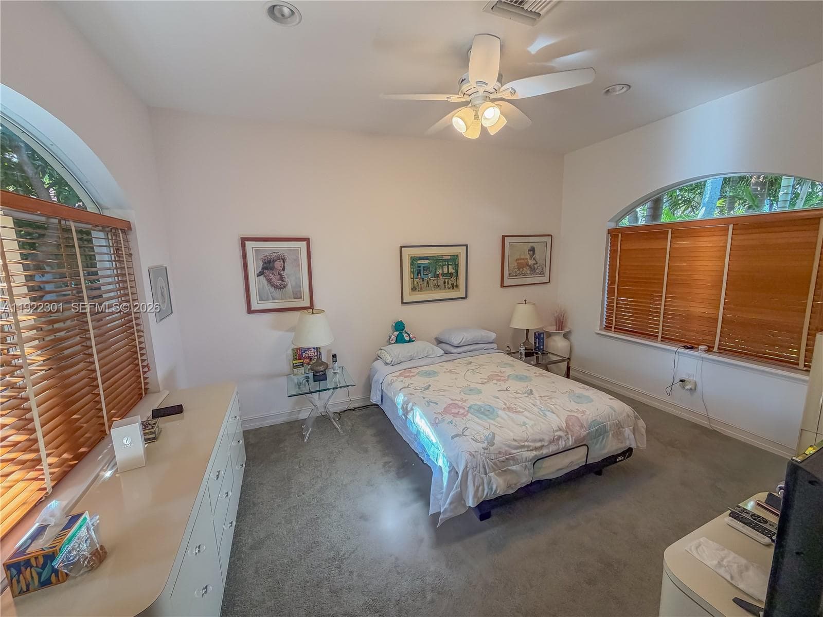 3220 NE 165th St, North Miami Beach FL 33160 — 16