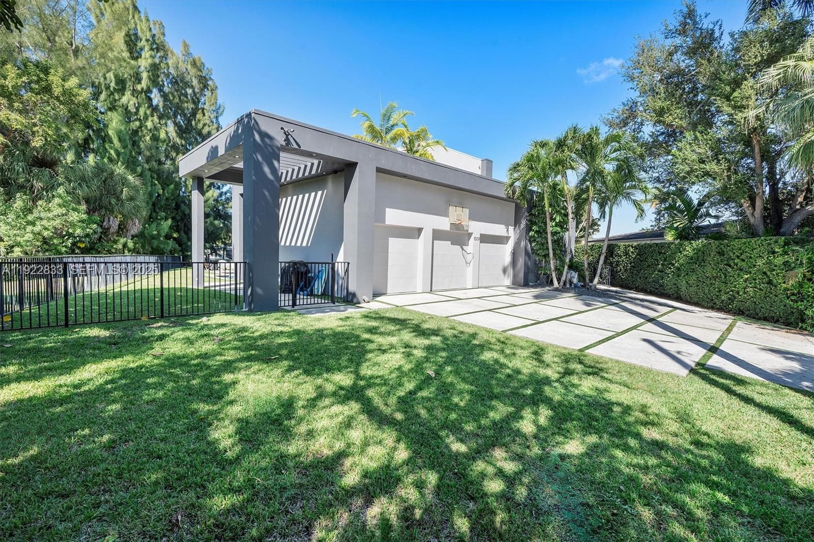 1009 NE 104th St, Miami Shores FL 33138 — 62