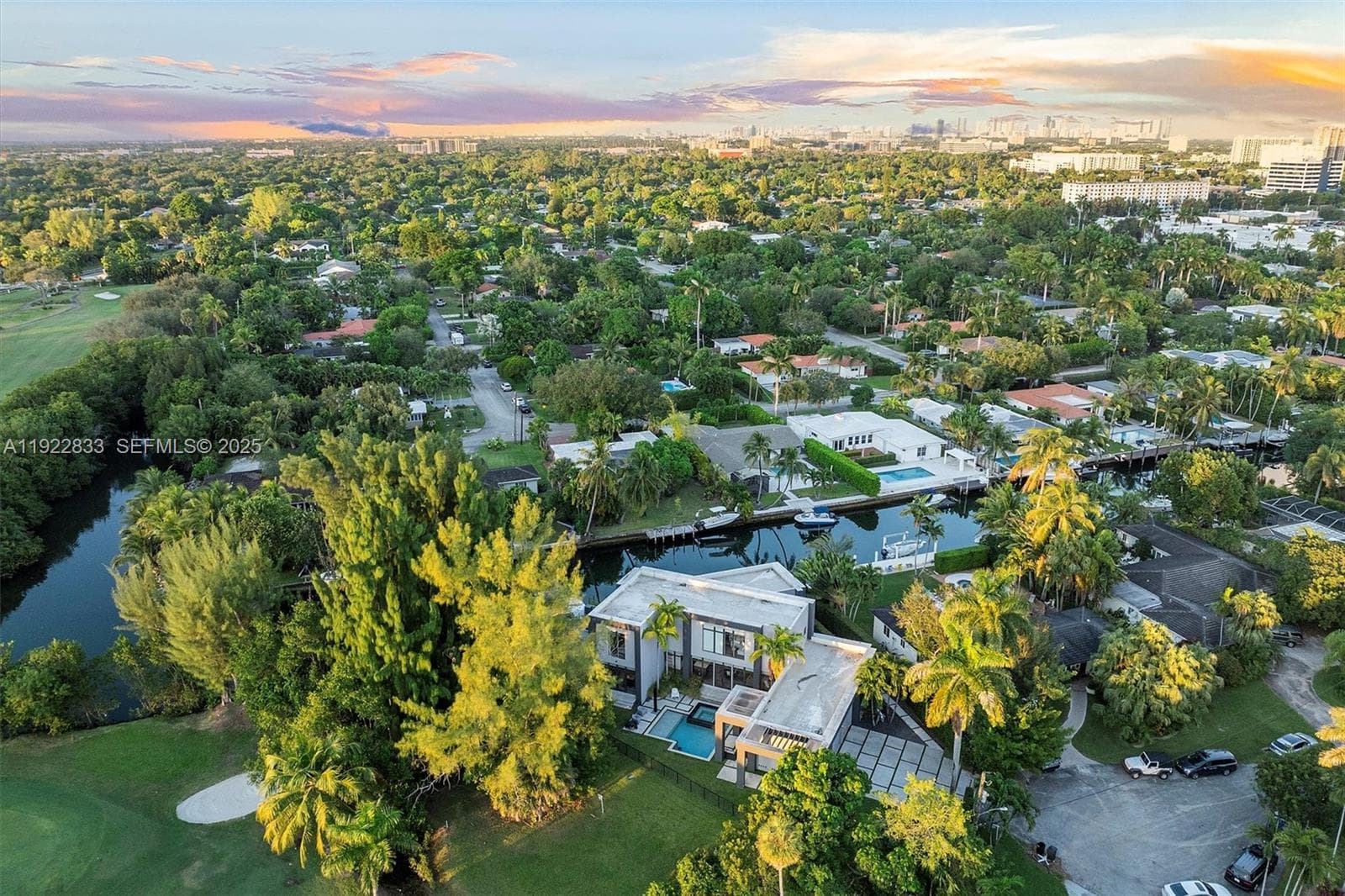 1009 NE 104th St, Miami Shores FL 33138 — 15