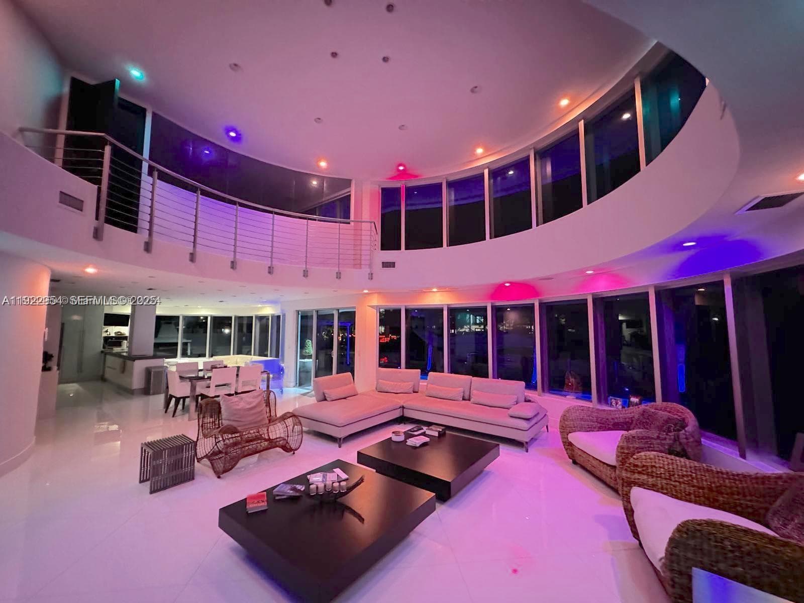 3344 NE 167th St, North Miami Beach FL 33160 — 27