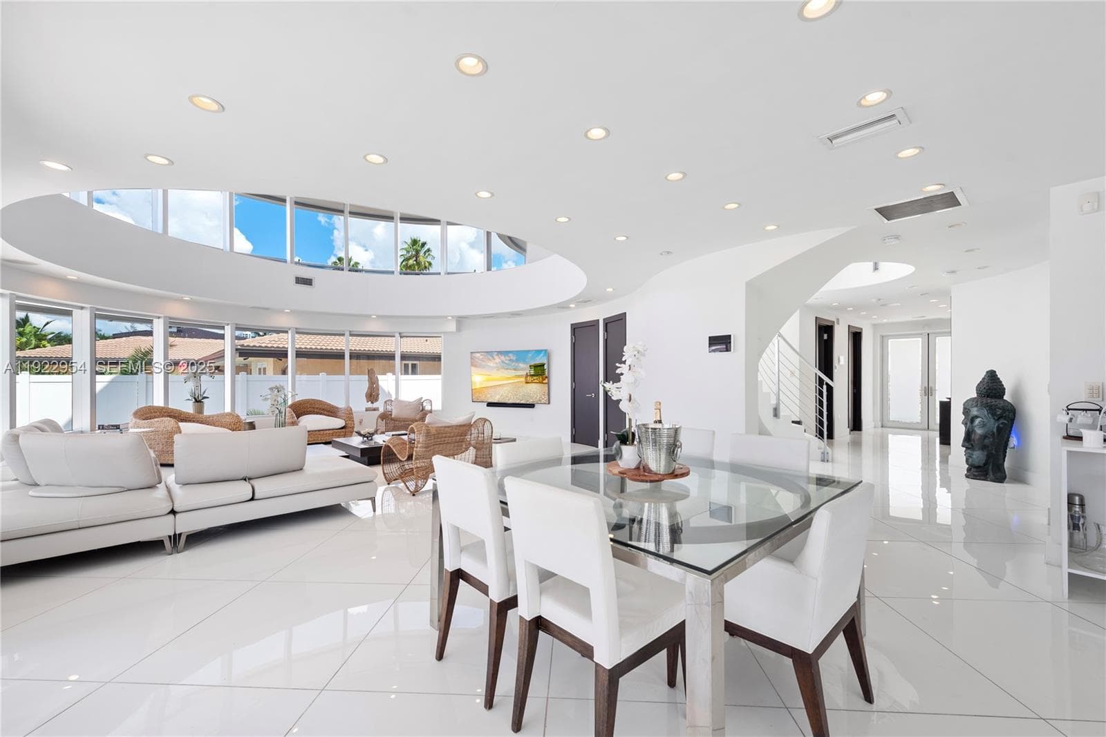 3344 NE 167th St, North Miami Beach FL 33160 — 95