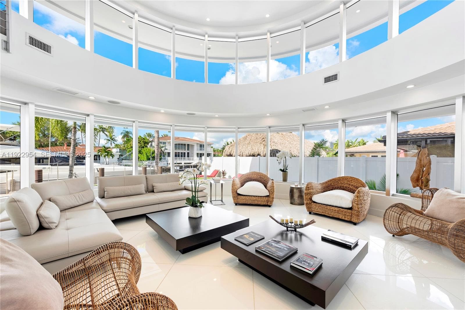 3344 NE 167th St, North Miami Beach FL 33160 — 49