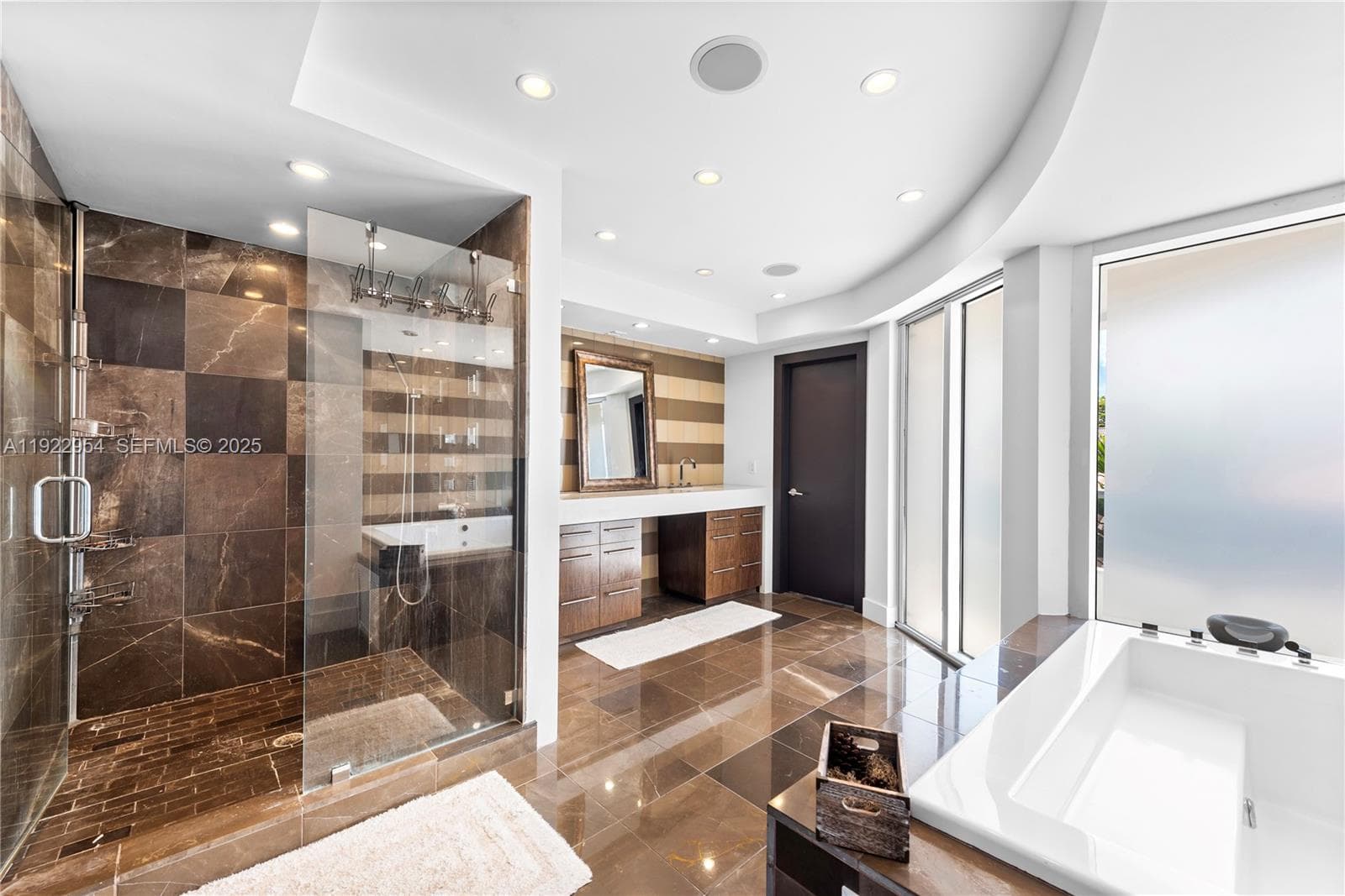 3344 NE 167th St, North Miami Beach FL 33160 — 59