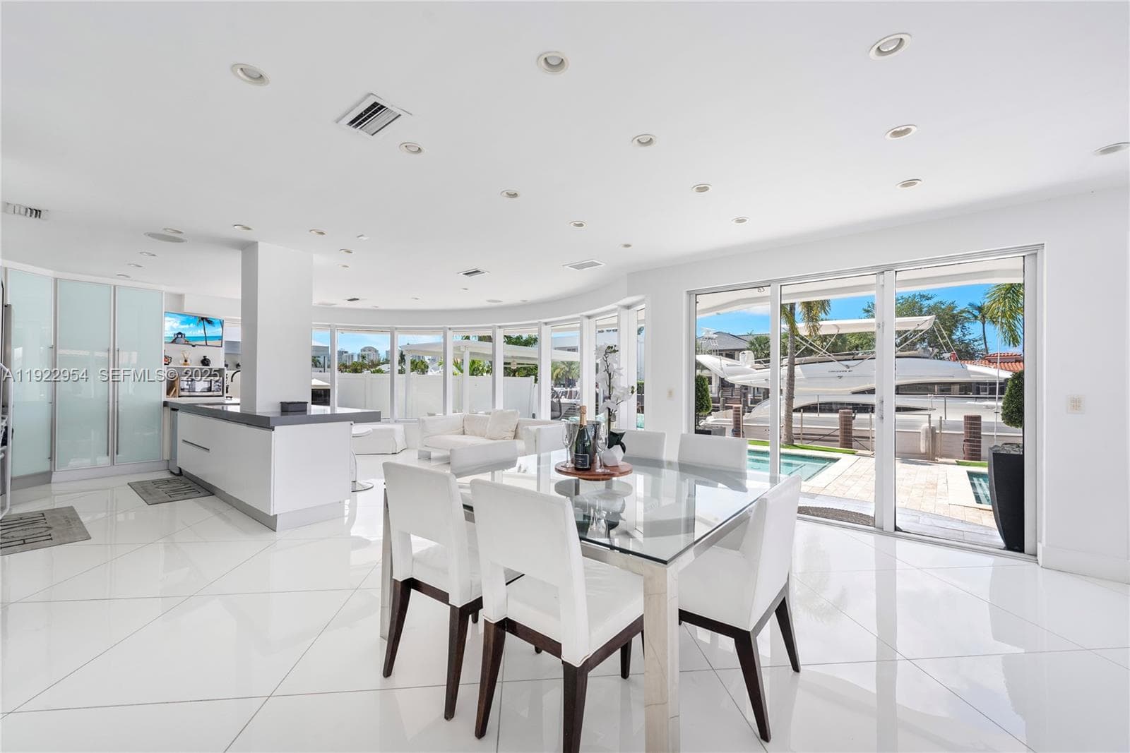 3344 NE 167th St, North Miami Beach FL 33160 — 19