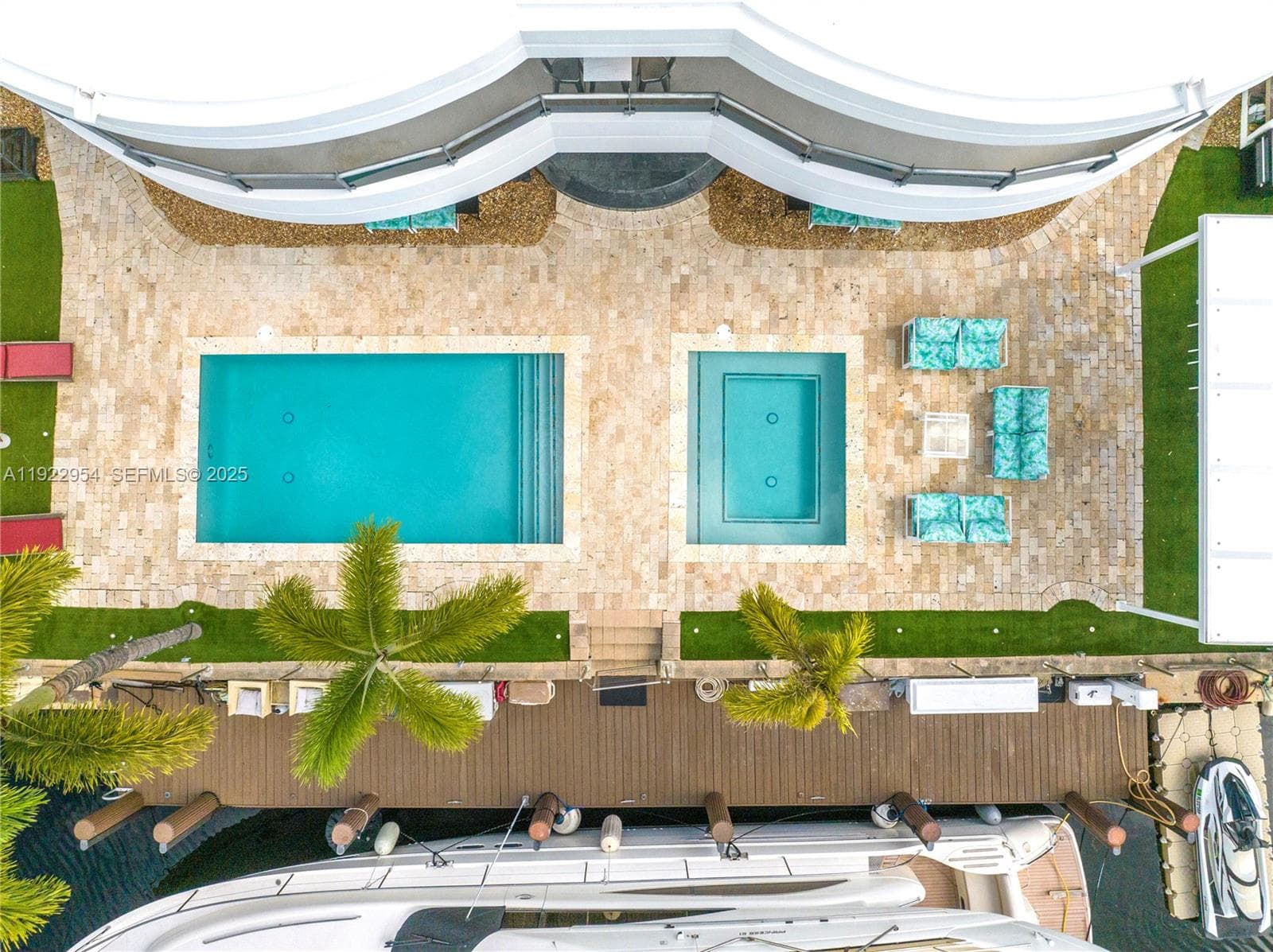 3344 NE 167th St, North Miami Beach FL 33160 — 39