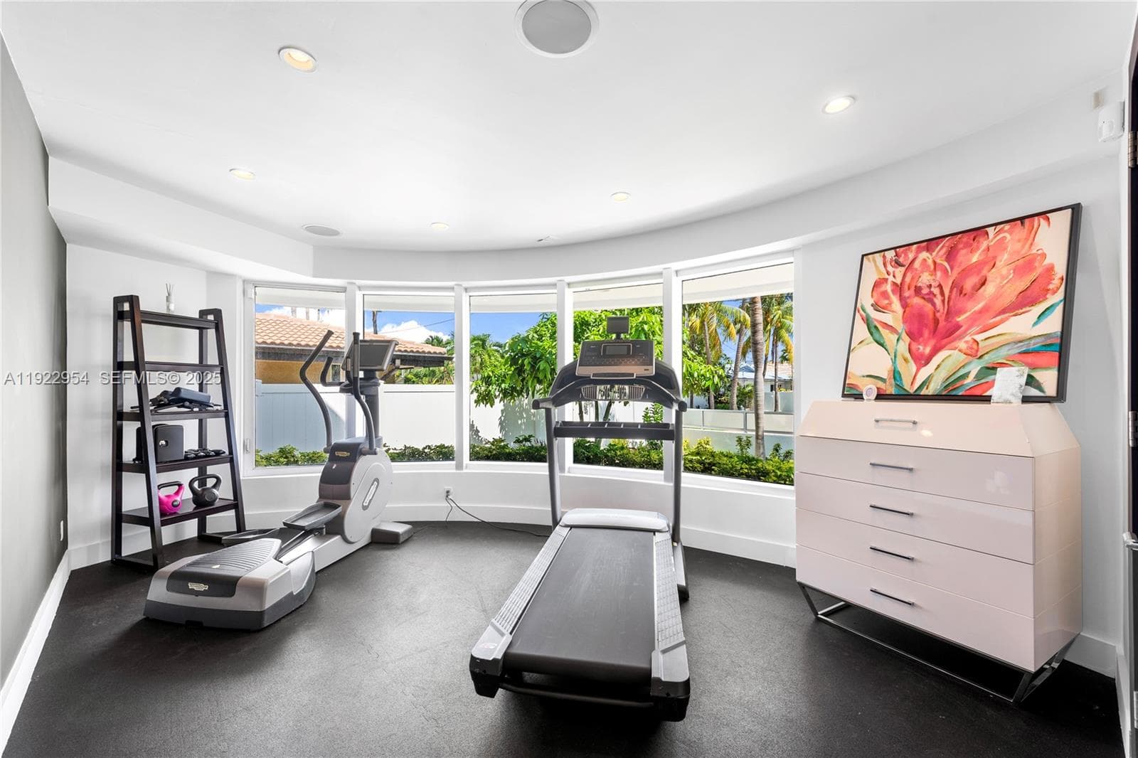 3344 NE 167th St, North Miami Beach FL 33160 — 29