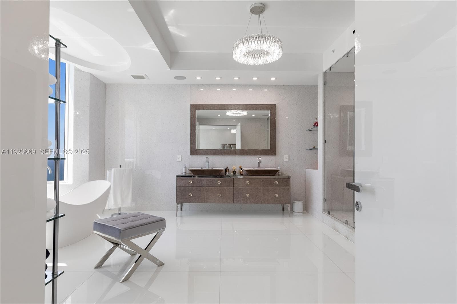 17875 Collins Ave, Sunny Isles Beach FL 33160 — 43