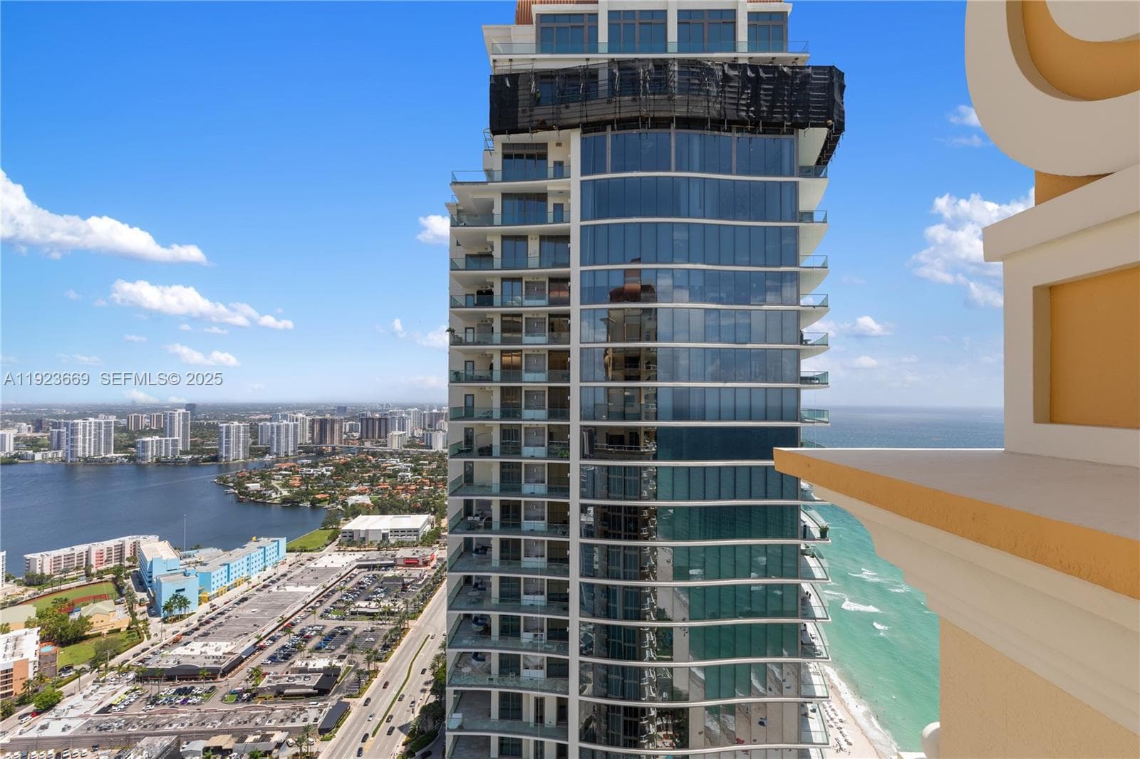17875 Collins Ave, Sunny Isles Beach FL 33160 — 67