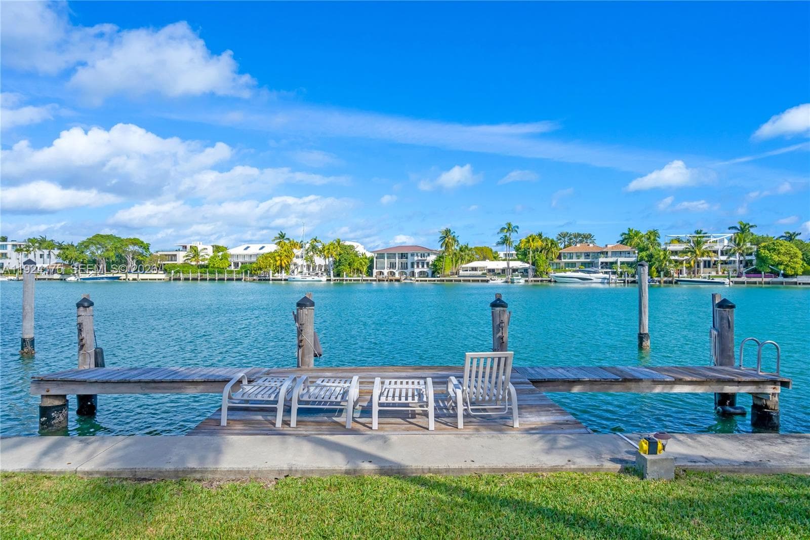 591 N Mashta Dr, Key Biscayne FL 33149 — 32