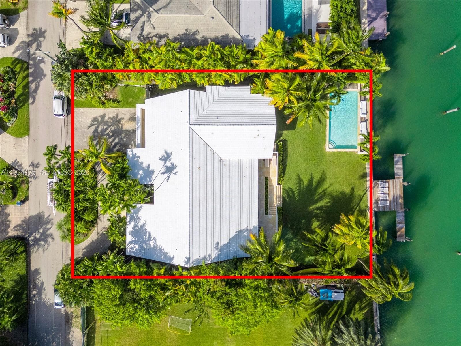 591 N Mashta Dr, Key Biscayne FL 33149 — 40