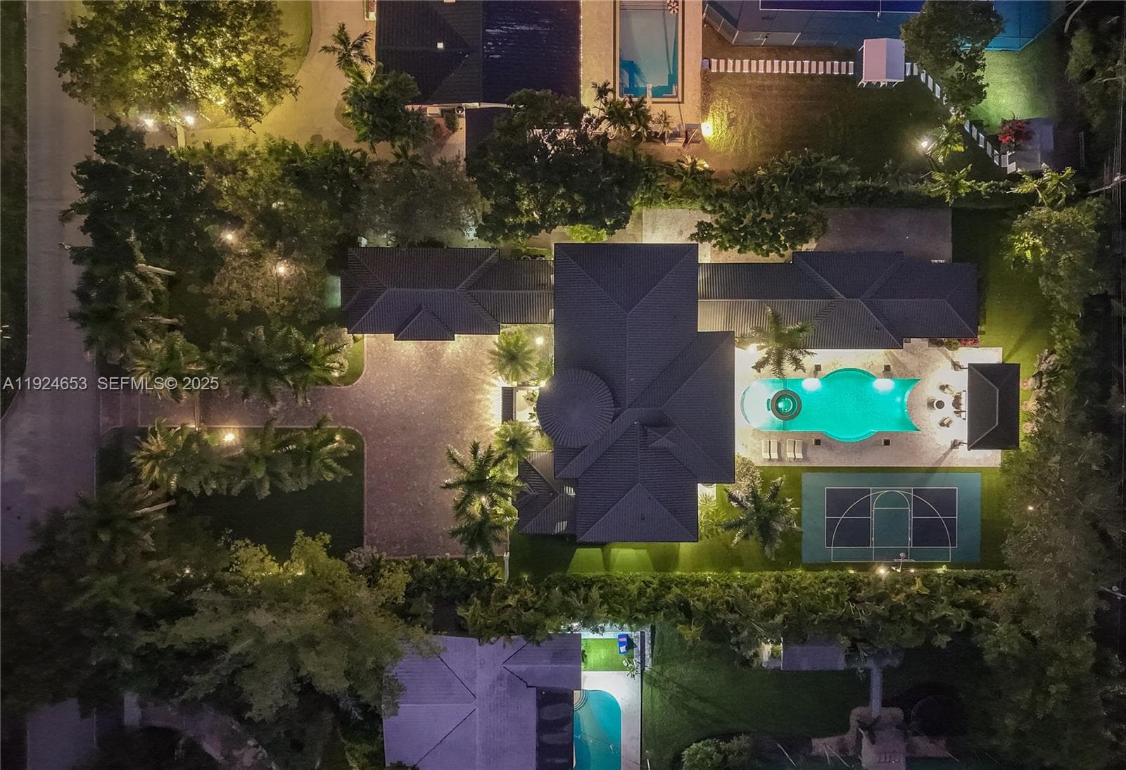 6080 SW 104th St, Pinecrest FL 33156 — 72