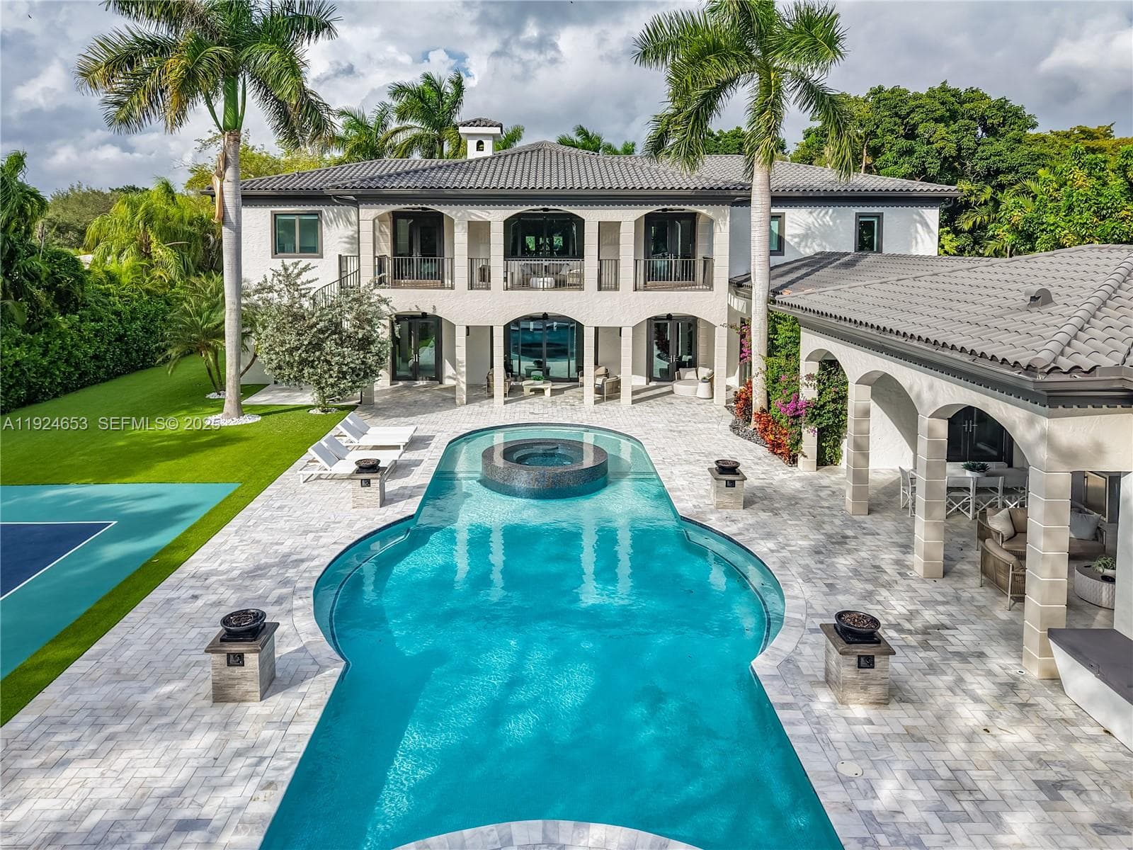 6080 SW 104th St, Pinecrest FL 33156 — 2