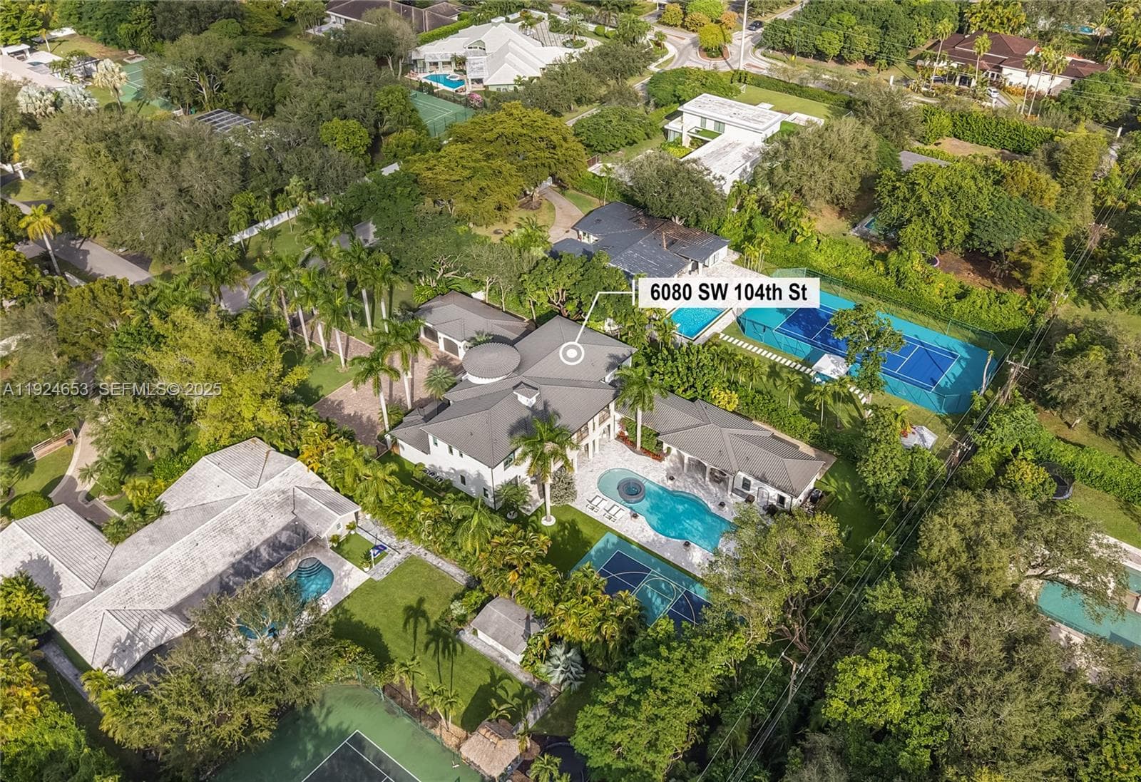 6080 SW 104th St, Pinecrest FL 33156 — 68