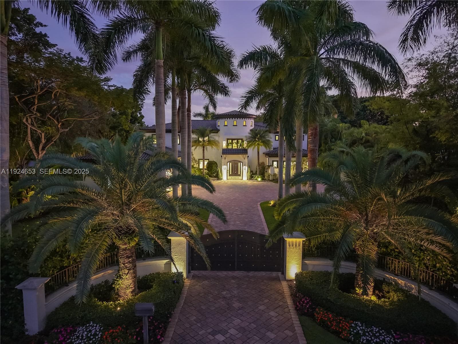 6080 SW 104th St, Pinecrest FL 33156 — 74