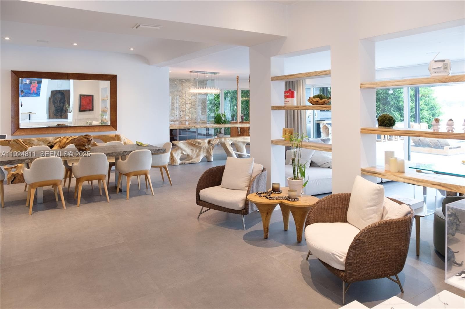 327 E Rivo Alto Dr, Miami Beach FL 33139 — 7