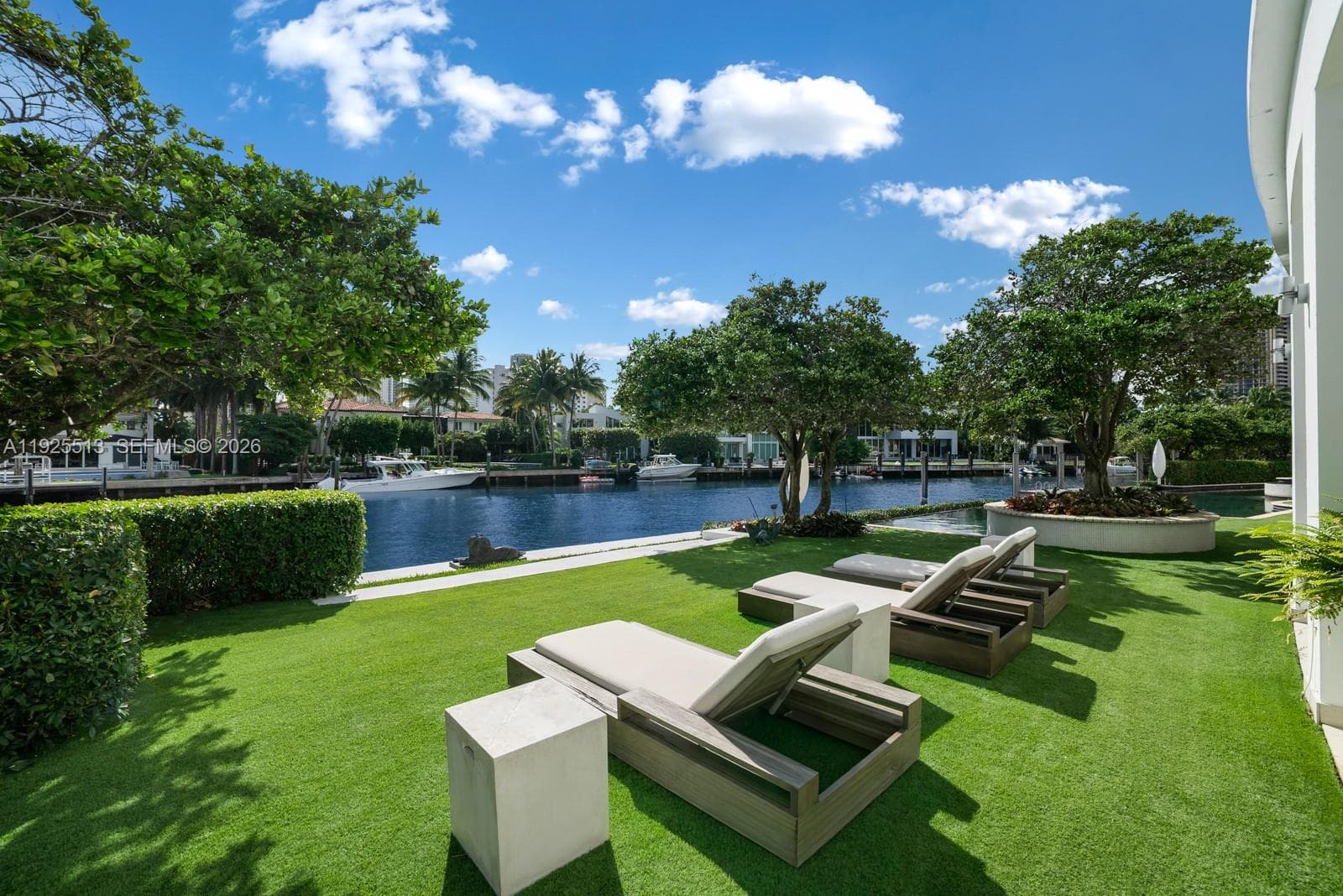 142 S Island Dr, Golden Beach FL 33160 — 46
