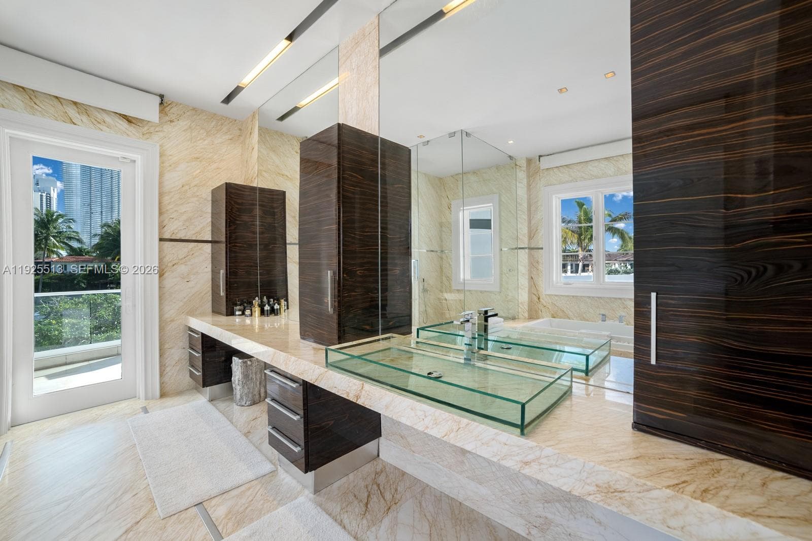 142 S Island Dr, Golden Beach FL 33160 — 17