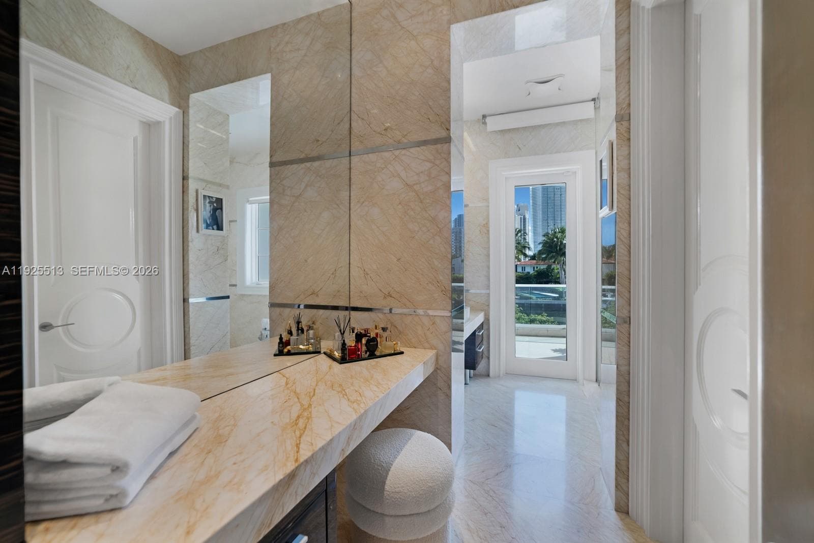 142 S Island Dr, Golden Beach FL 33160 — 18
