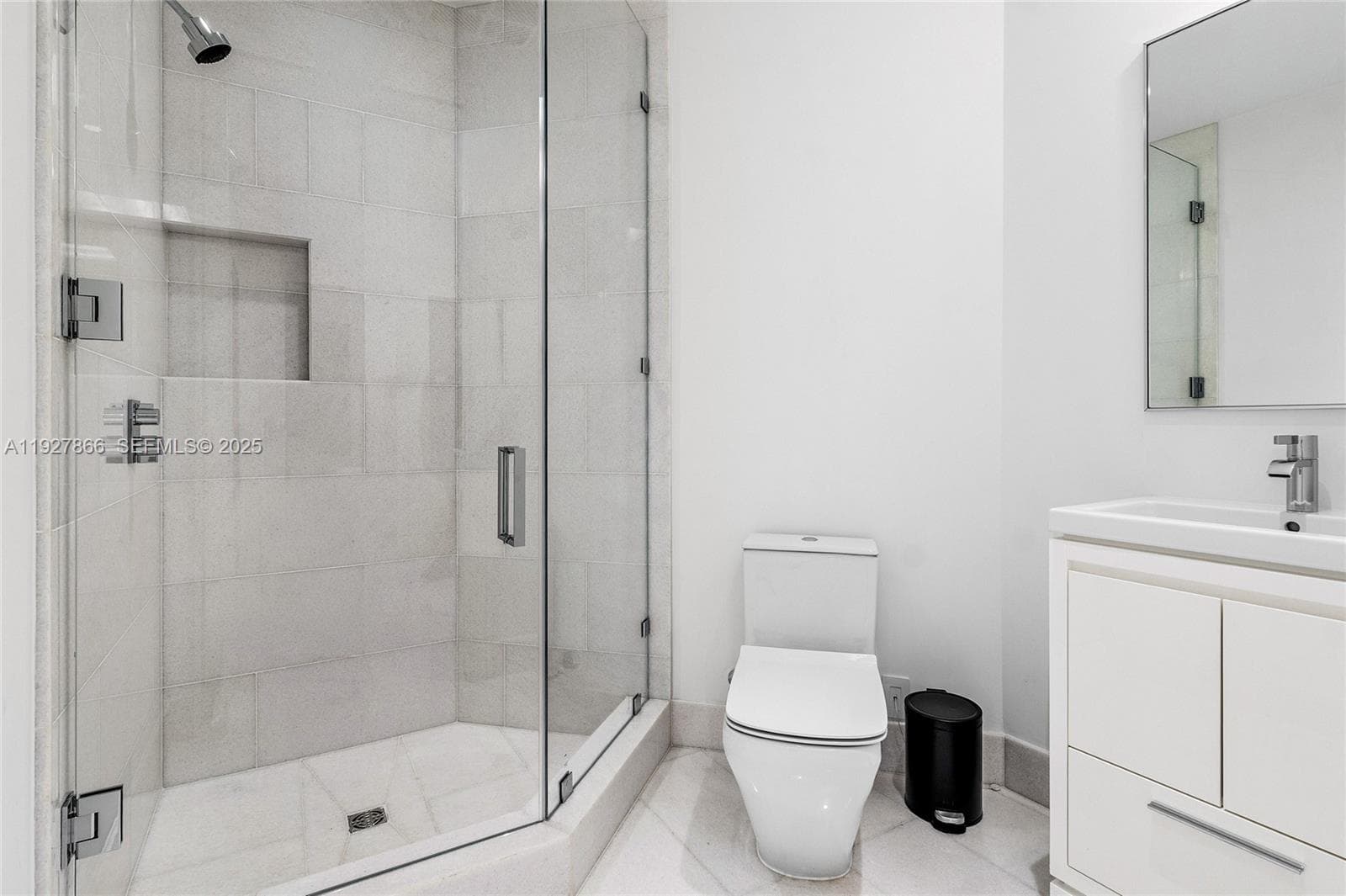 17975 Collins Ave # 3502, Sunny Isles Beach FL 33160 — 24