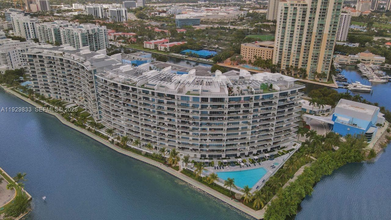 3300 NE 188th St # 210, Aventura FL 33180 — 53