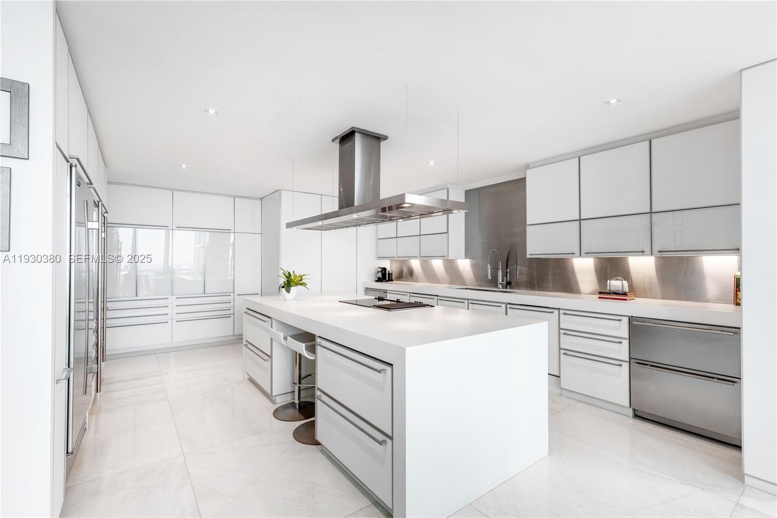 1643 Brickell Ave, Miami FL 33129 — 39