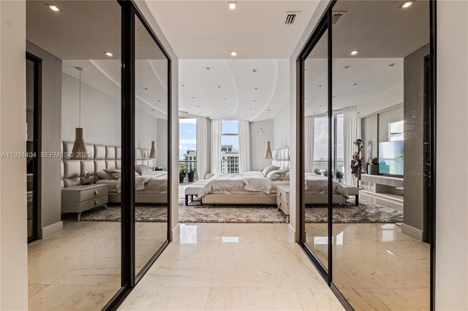17301 Biscayne Blvd # 5, North Miami Beach FL 33160 — 9