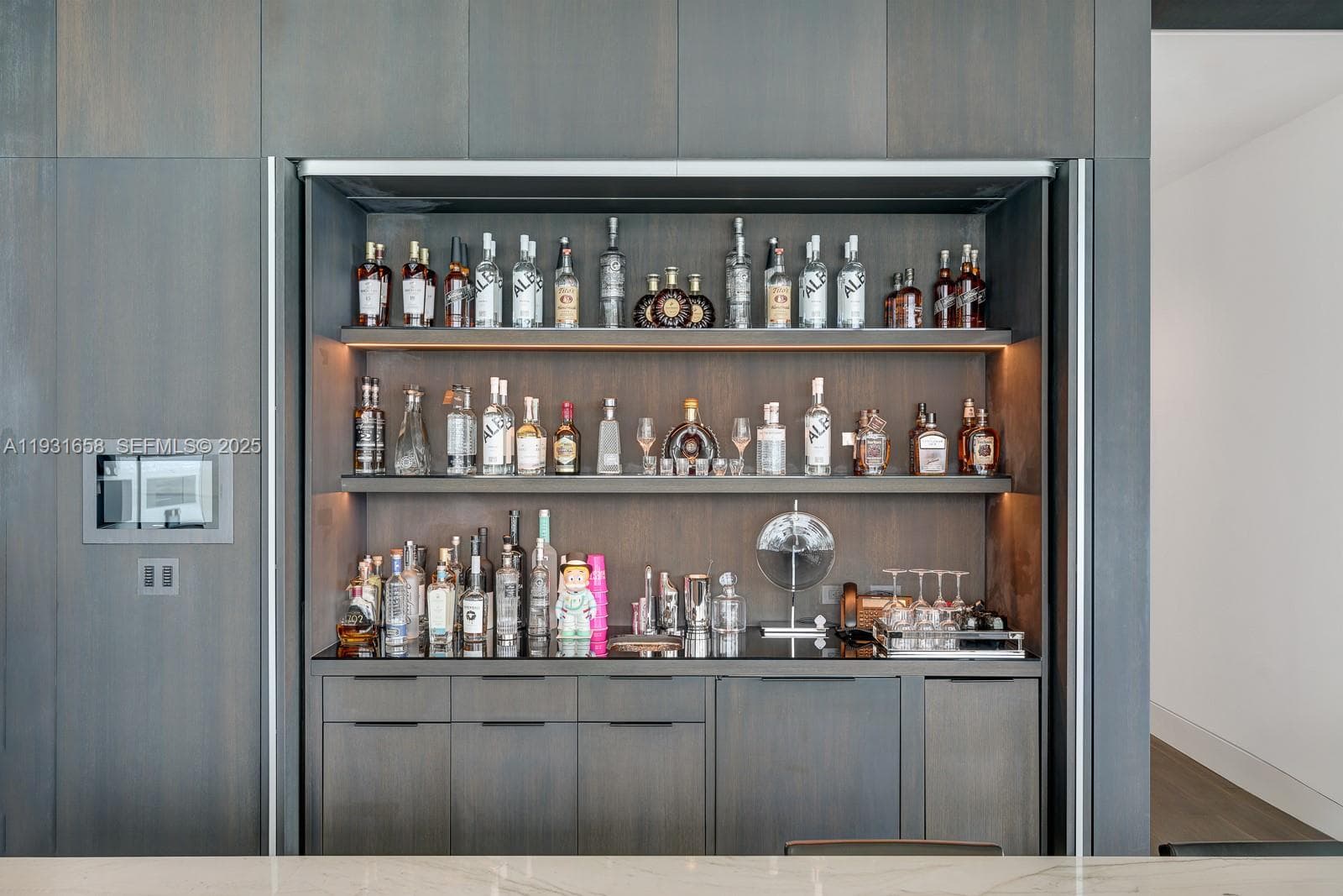 10203 Collins Ave # 2801, Bal Harbour FL 33154 — 47