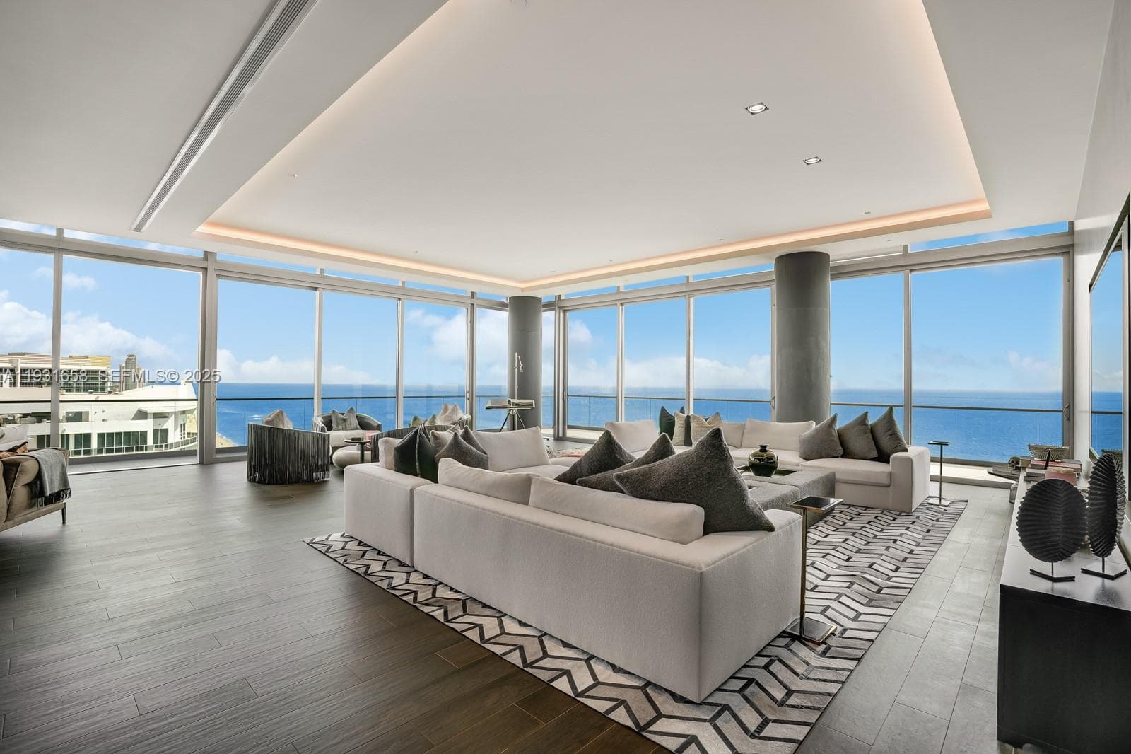 10203 Collins Ave # 2801, Bal Harbour FL 33154 — 28
