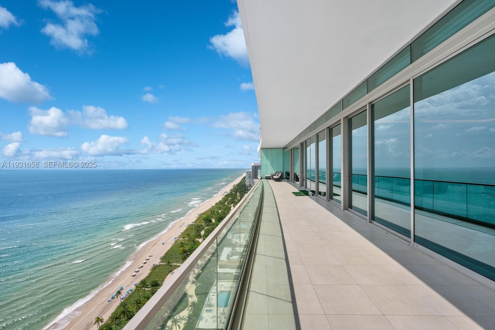 10203 Collins Ave # 2801, Bal Harbour FL 33154 — 34