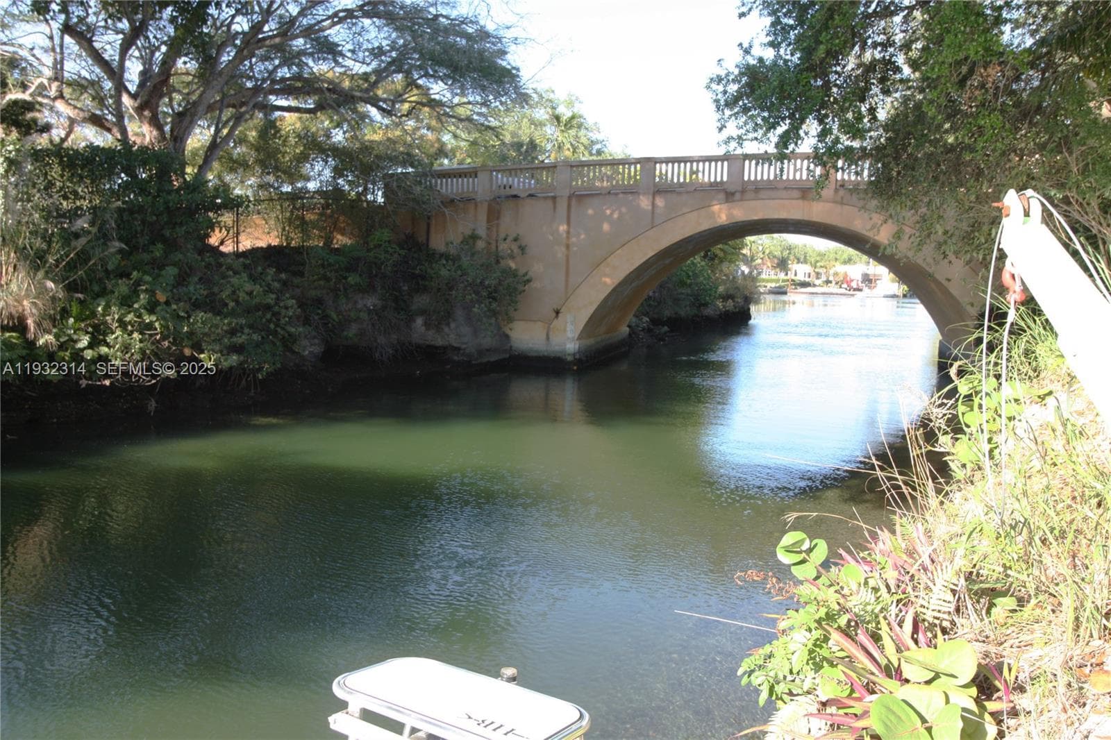 6750 Granada Blvd, Coral Gables FL 33146 — 52