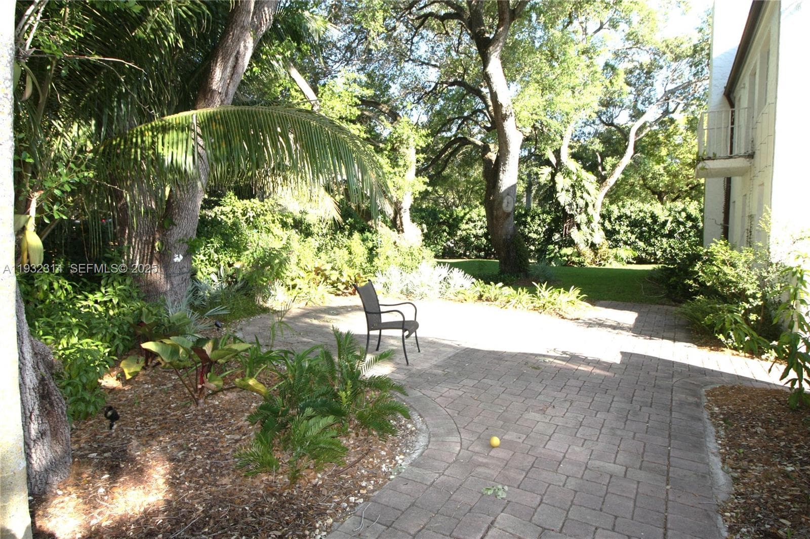 6750 Granada Blvd, Coral Gables FL 33146 — 46