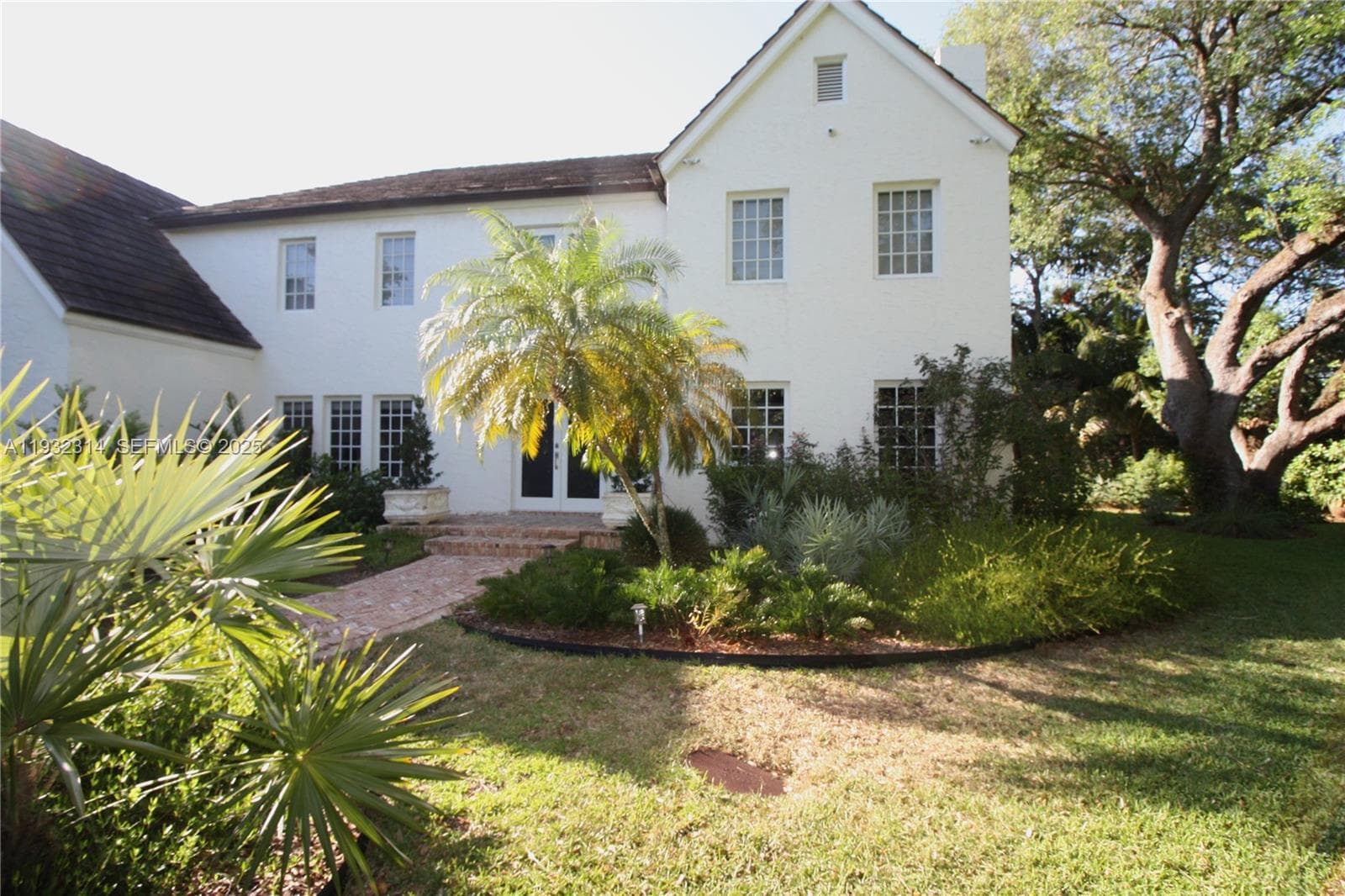 6750 Granada Blvd, Coral Gables FL 33146 — 3