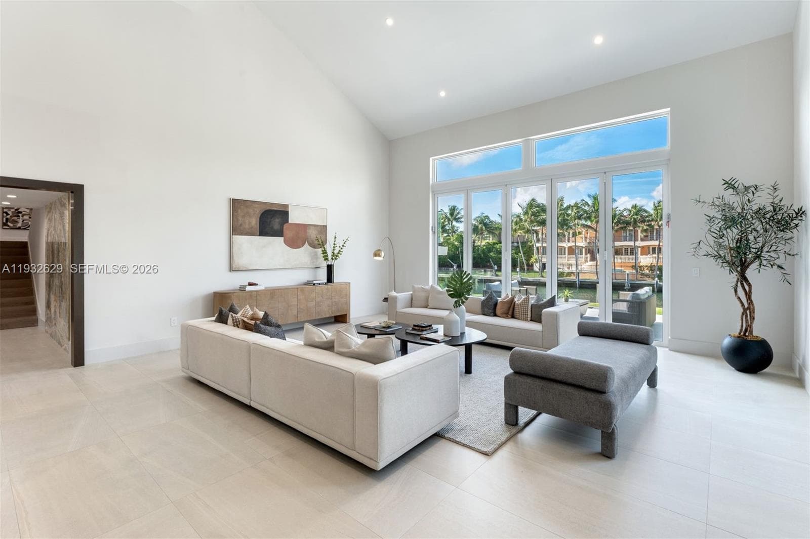 6970 Sunrise Dr, Coral Gables FL 33133 — 23