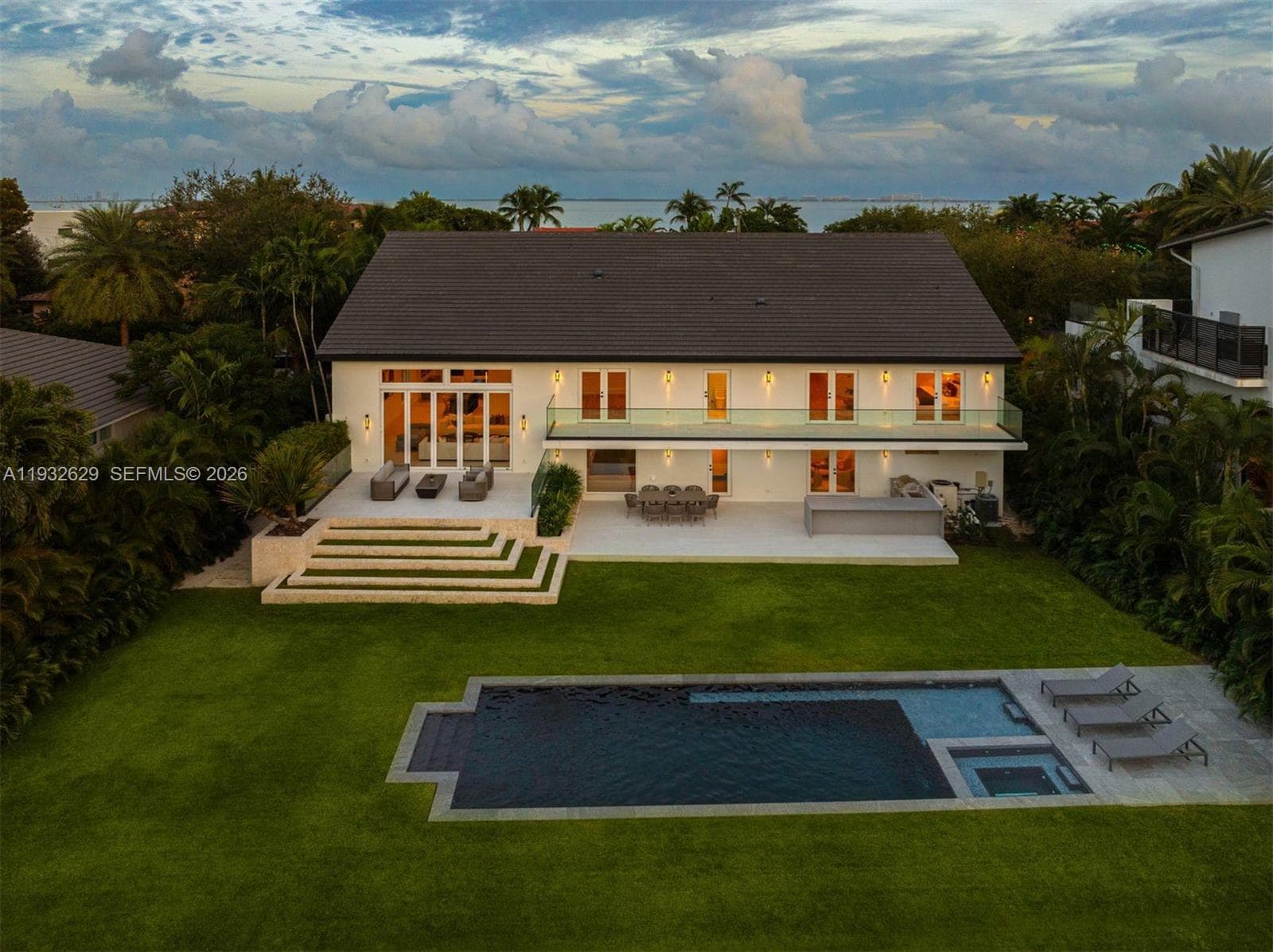 6970 Sunrise Dr, Coral Gables FL 33133 — 27