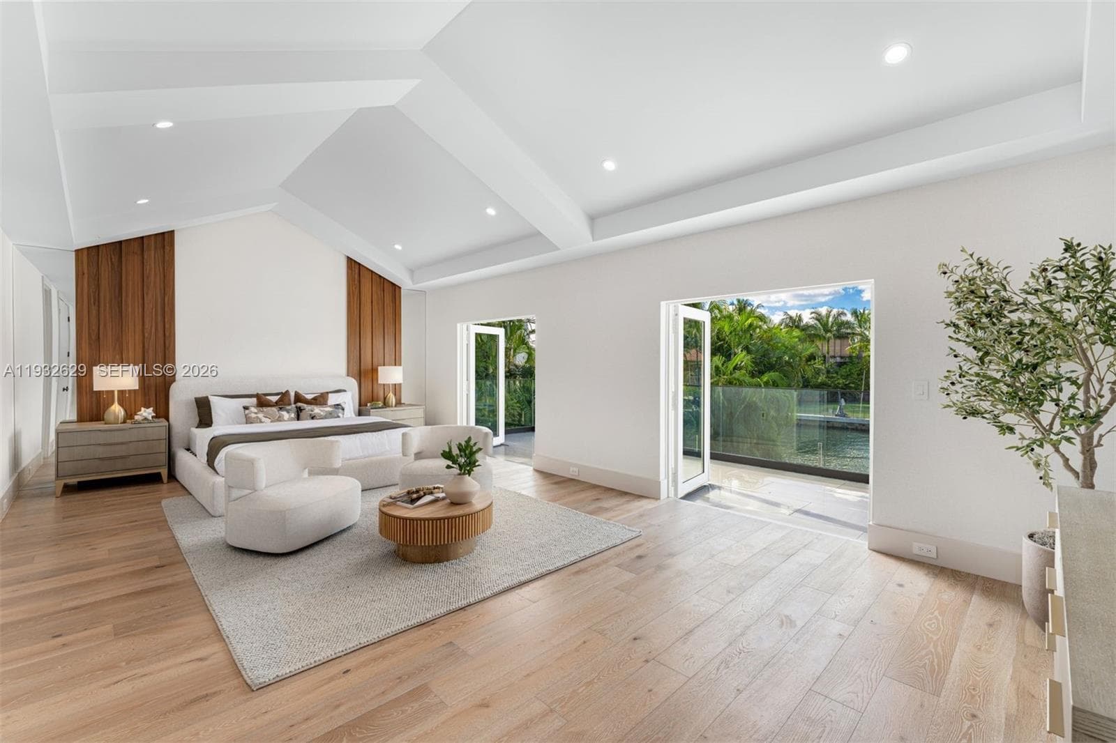 6970 Sunrise Dr, Coral Gables FL 33133 — 9