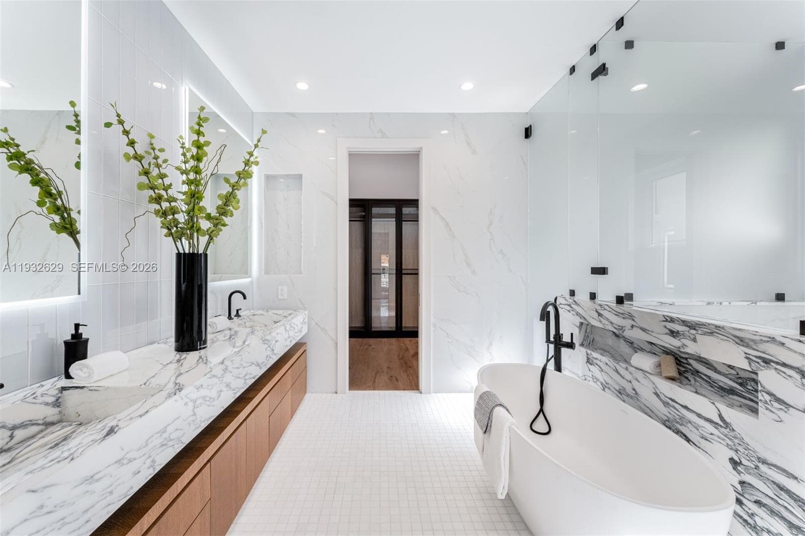 6970 Sunrise Dr, Coral Gables FL 33133 — 10