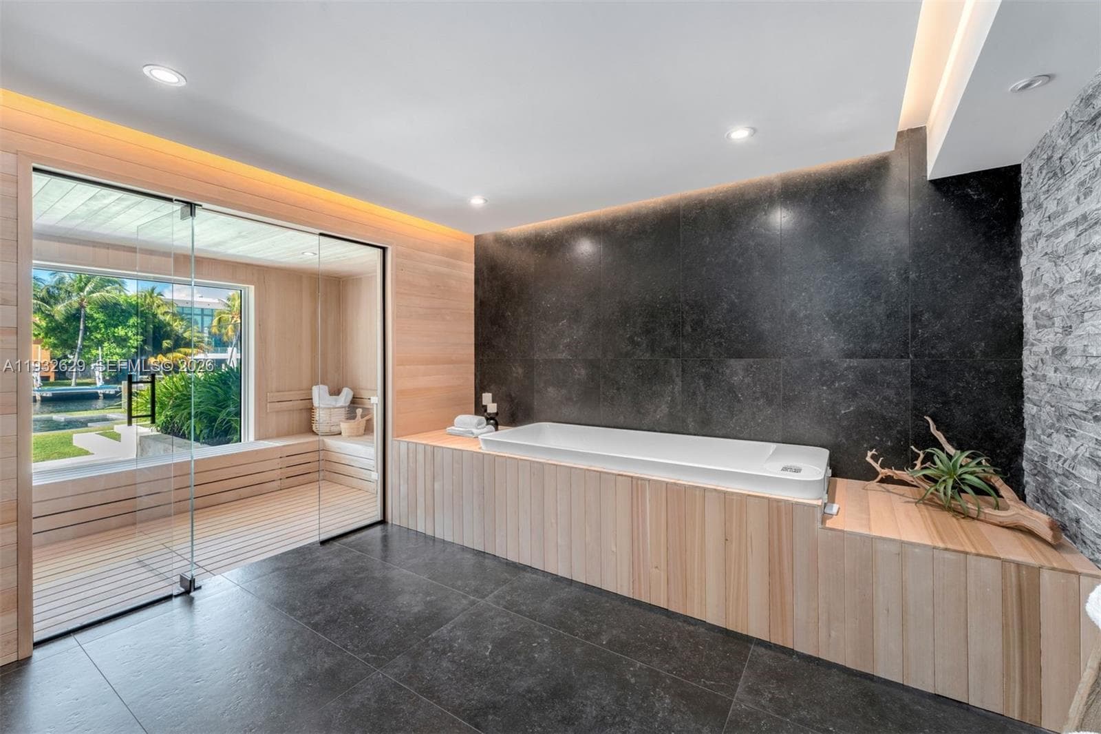 6970 Sunrise Dr, Coral Gables FL 33133 — 18