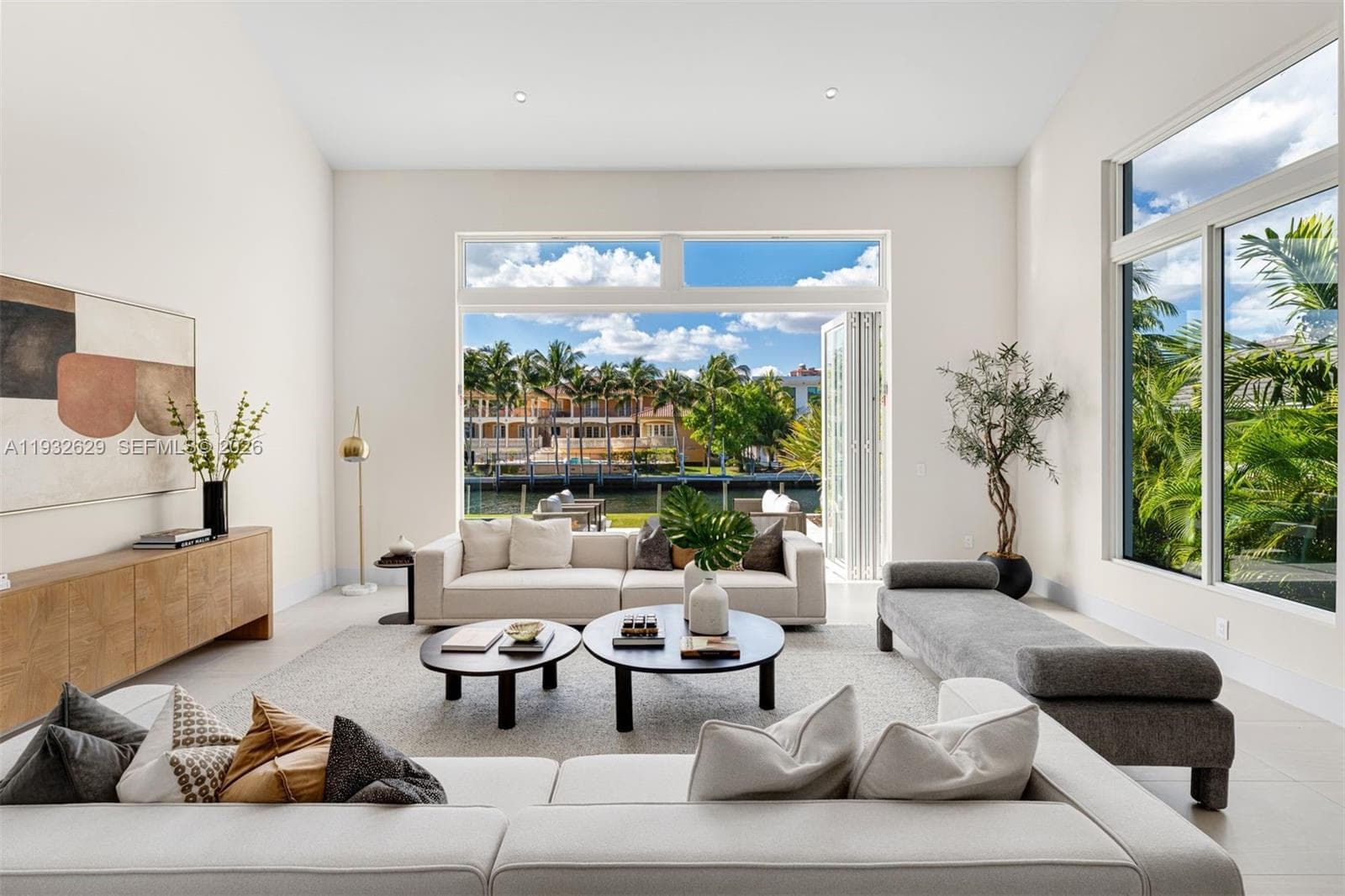 6970 Sunrise Dr, Coral Gables FL 33133 — 4
