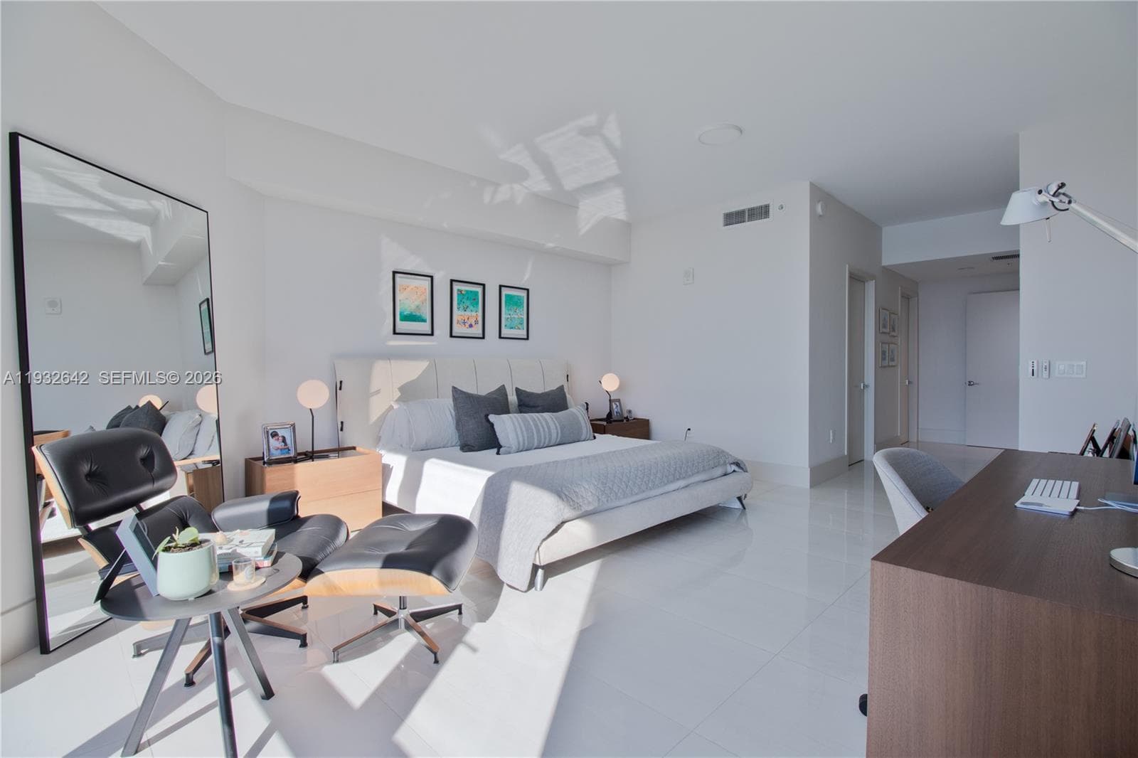 17111 Biscayne Blvd # 410, North Miami Beach FL 33160 — 10